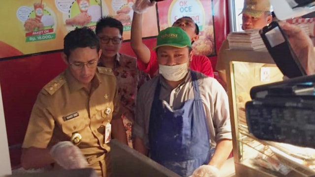 Sandi meresmikan program sabana OKE OCE. (Foto: Moh Fajri/kumparan)