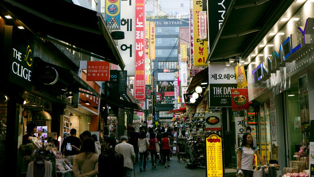 Suasana di Myeongdong (Foto: Pixabay)
