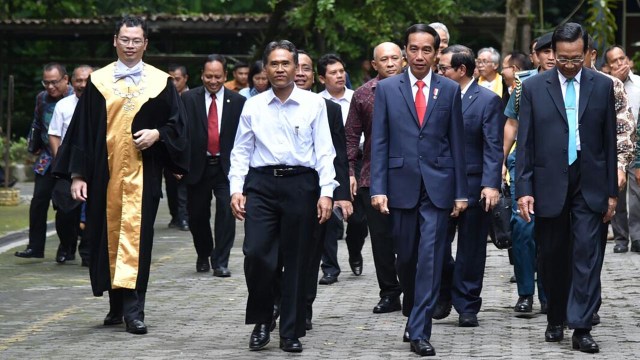 Presiden Joko Widodo di Dies Natalis ke-68 UGM (Foto: Dok. Biro Pers Setpres)