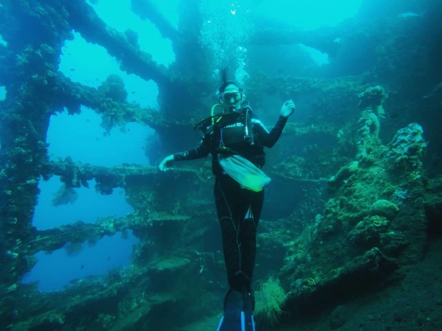 Bawah laut Desa Tulamben, Bali (Foto: Instagram/@fridaaisha)