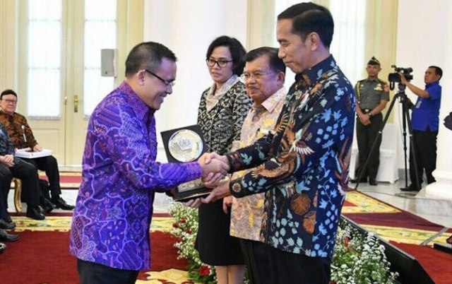 Kinerja Azwar Anas Dinilai Memuaskan
