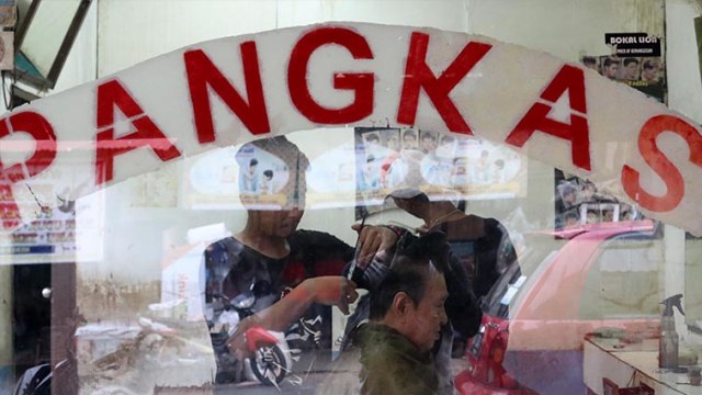 Pesona Sulap Klasik Mister Lie (Foto: Helmi Afandi/kumparan)