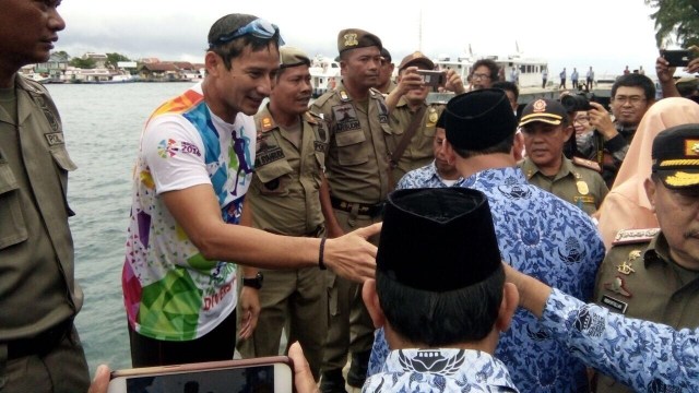 Sandiaga Uno di Kepulauan Seribu (Foto: Dok. Diskominfotik Pemprov DKI Jakarta)