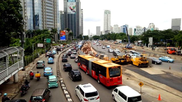 Kondisi jalanan terkini di area SCBD, Sudirman. (Foto: Nurlaela /Kumparan)