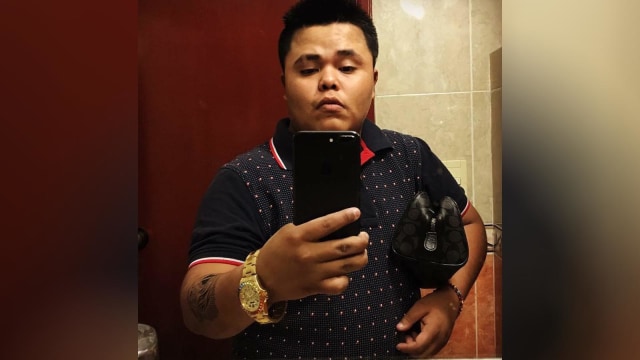 Yumshoq pornolarni HD formatda onlayn tomosha qiling