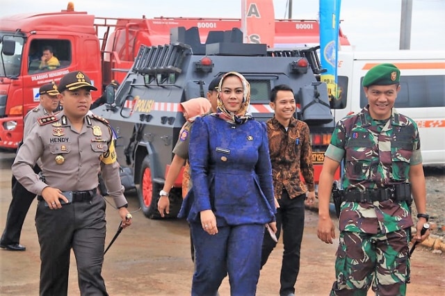 Kapolres Karawang Himbau Perusahaan Tak Paksa Karyawan Pakai Atribut Natal