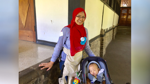 Mirah dan Anaknya (Foto: Adisty Putri Utami/kumparan)