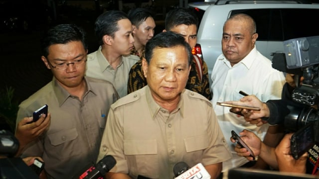 Prabowo Subianto di Kantor DPP PKS (Foto: Nugroho Sejati/kumparan)