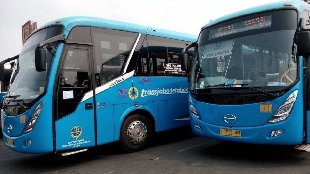 Transjabodetabek Cibinong-Plaza Senayan (Foto: Instagram @perumppd)