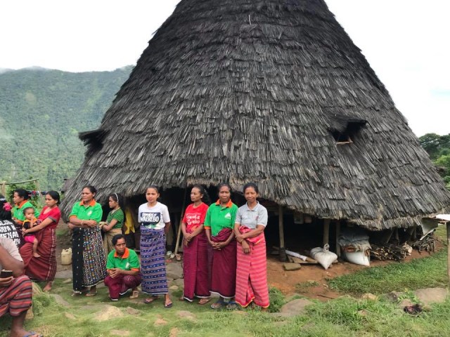 Menikmati Suguhan Ritual Penti Wae Rebo dengan Tiket.com (1)