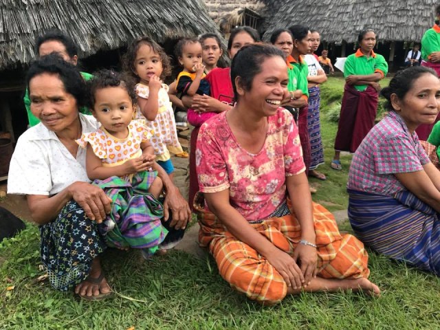 Menikmati Suguhan Ritual Penti Wae Rebo dengan Tiket.com (11)