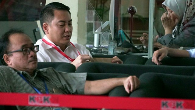 Anggota Komisi I DPR, Fayakhun Andriadi di KPK (Foto: Helmi Afandi/kumparan)