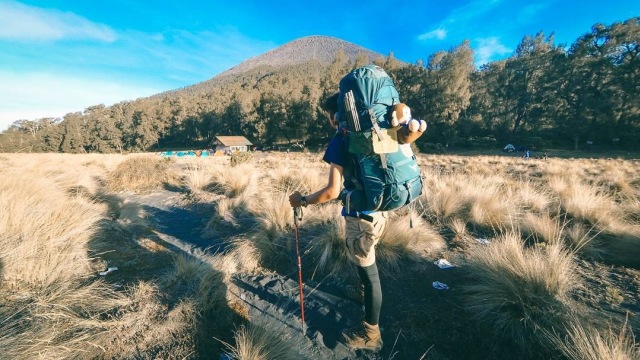 Gunung Semeru, Jawa Timur (Foto: Instagram @oliberrian)