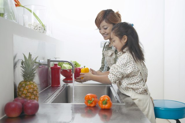 com-Tidak Mencuci Buah (Foto: Thinkstock)