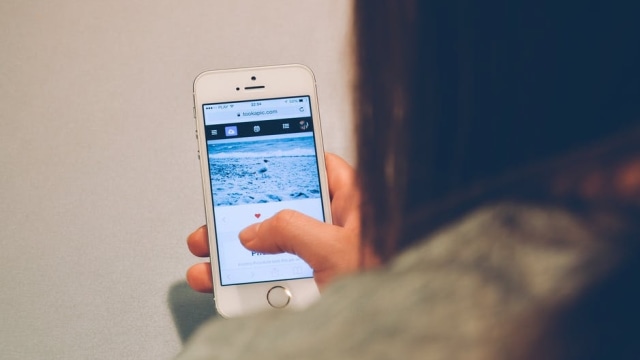 Anak dan gadget (Foto: Thinstock)