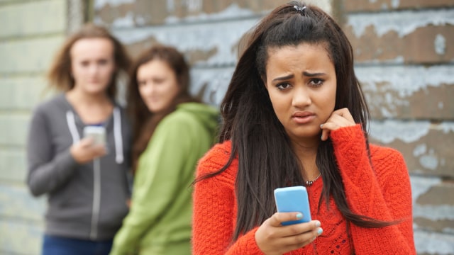 Anak bisa menjadi pelaku atau korban cyber bully (Foto: Thinstock)