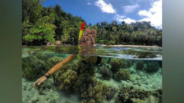 Laut di sekitar Pulau Kadidiri  (Foto:  Instagram/@gerardsainz)