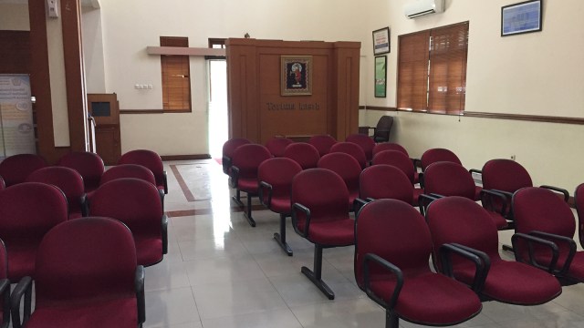 Kantor KPP Menteng Satu terpantau sepi. (Foto: Selfy Sandra Momongan/kumparan)