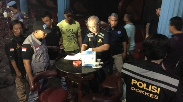 BNN DKI razia tempat hiburan old city di Jakbar. (Foto: Dok. Polres Metro Jakbar)