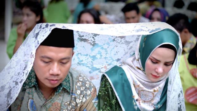 Vicky Prasetyo dan Angel Lelga (Foto: Youtube/Angelisasi Diary)