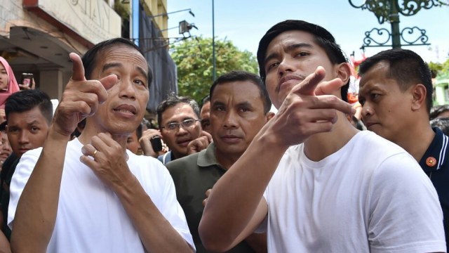 Joko Widodo dan Kaesang di Malioboro (Foto: Dok. Biro Pers Setpres)