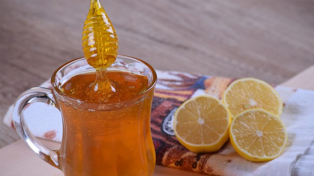 Madu membantu mempercepat penyembuhan luka (Foto: Pixabay)