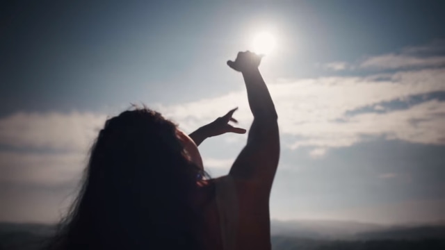 Elda Suryani itu Gila (4)