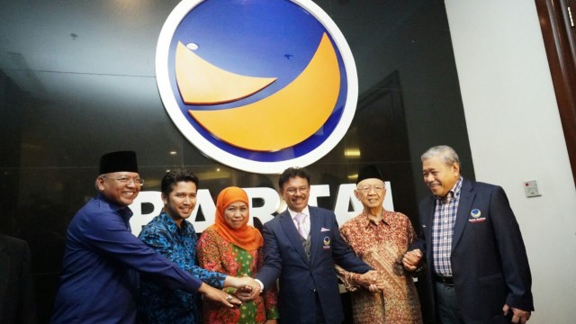 Khofifah Indar Parawansa dan Emil Dardak (Foto: Fanny Kusumawardhani/kumparan)