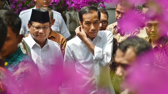 Jokowi dan Prabowo (Foto: Bay Ismoyo/AFP)