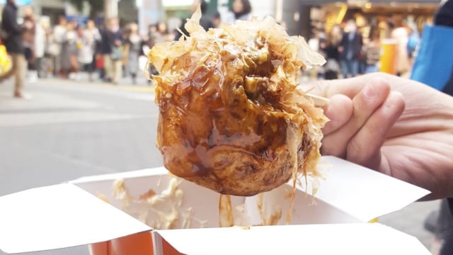 Bakudan-yaki, takoyaki berukuran jumbo (Foto: Instagram @sellymercyana)