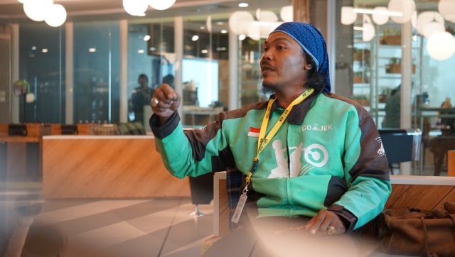 Endang Irawan, driver GO JEK. (Foto: Puti Cinintya Arie Safitri/kumparan)