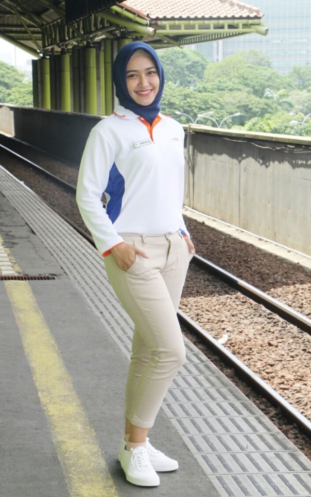 Seragam Crew Restaurant On Train (Foto: Dokumentasi PT KAI)