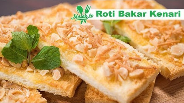 Sajian Singkat : Roti Bakar Kenari