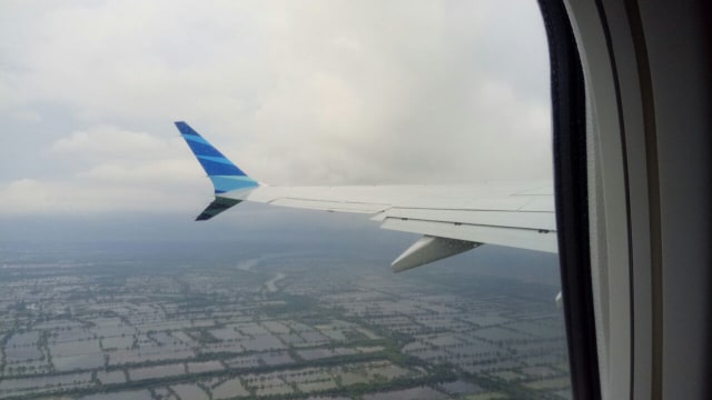 Suasana di pesawat Garuda Boeing 737 Max 8  Foto: Nurlaela/kumparan