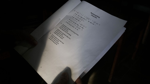 Para penjaga sastra jawa (Foto: Antara/Hendra Nurdiyansyah)