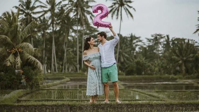 Marissa Nasution dan suami (Foto: Instagram  @marissaln)