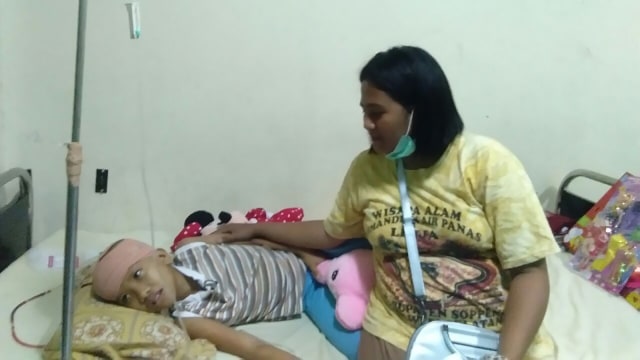 Devi terkena penyakit aneh. (Foto: dok. Kurnia)