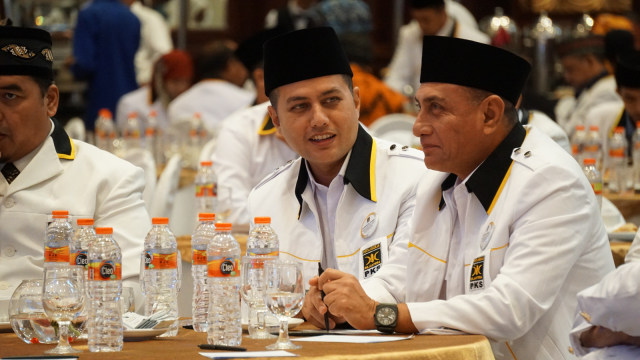 Edy Rahmayadi - Musa Rajekshah. (Foto: Puti Cinintya Arie Safitri/kumparan)
