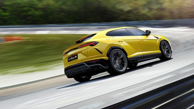 Begini Tampilan Mobil SUV Produksi Lamborghini! (2)