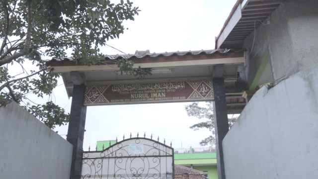 Gerbang Ponpes Nurul Iman (Foto: Tommy Utomo/kumparan)