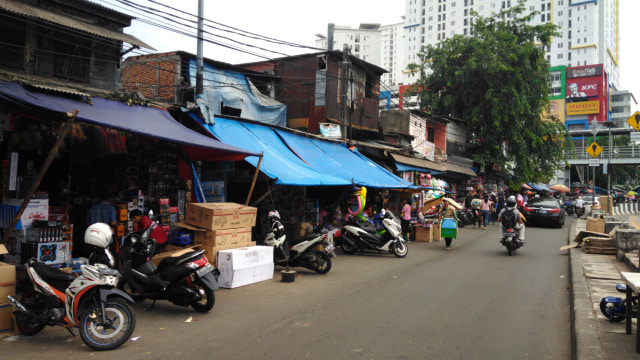 Pasar Gembrong Jakarta Timur (Foto: Yuana Fatwalloh/kumparan)