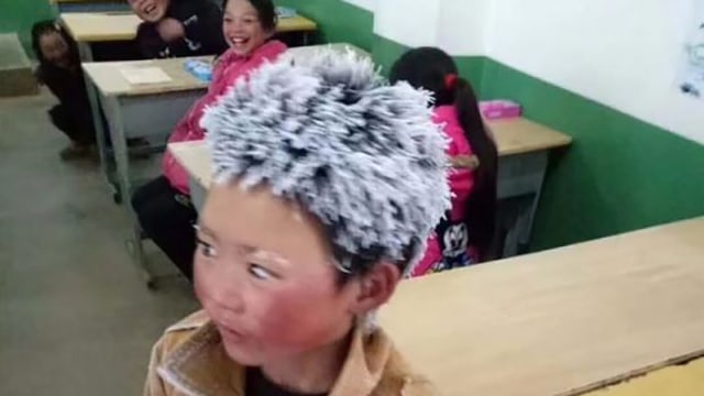 Wang Fuman dalam kondisi hampir beku. (Foto: Twitter @puijinta)