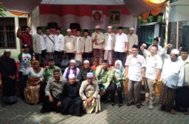 Permintaan Kiyai, Basudewa Daftar Hari Rabu