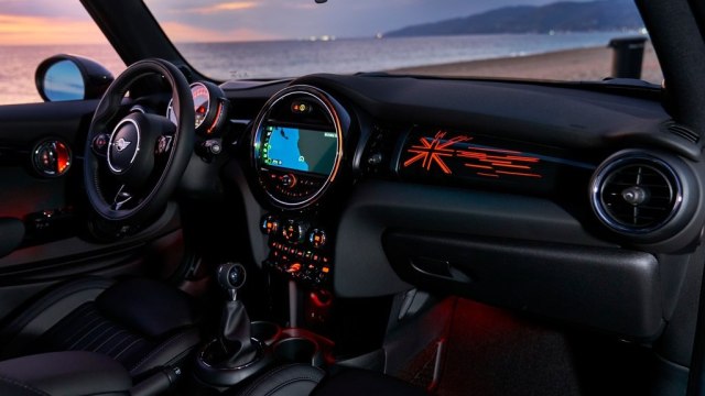 Tampilan interior Mini Cooper 2019 (Foto: dok: Mini)