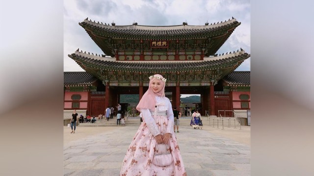 Ayana Jihye Moon (Foto: Instagram @xolovelyayana)