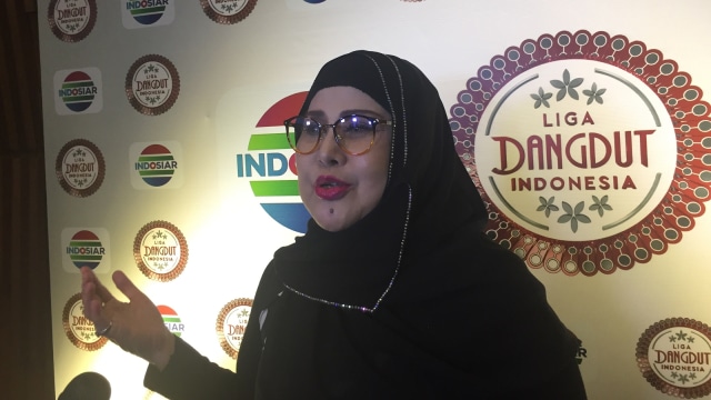 Elvy Sukaesih. (Foto: Adinda Githa Murti Sari Dewi/kumparan)