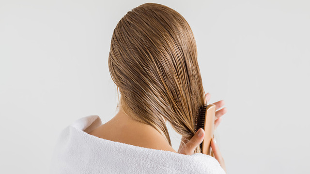 Ilustrasi Menyisir Rambut (Foto: THINKSTOCK )