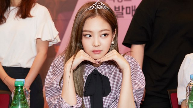 Jennie 'Blackpink' (Foto: Facebook/@BLACKPINKOFFICIAL)