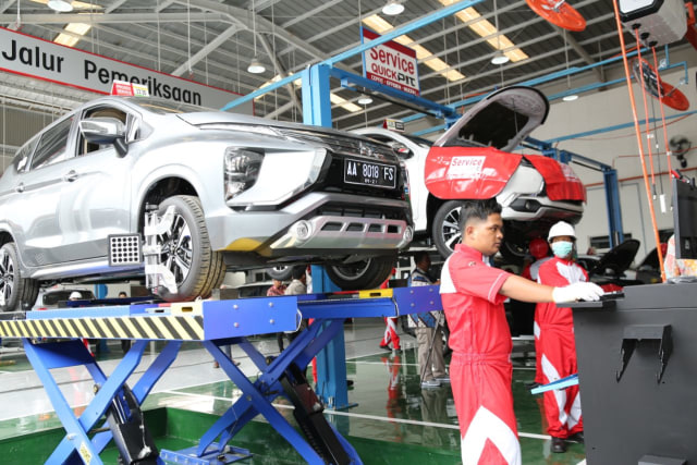 Servis Mitsubishi Xpander (Foto: Dok. PT MMKSI)