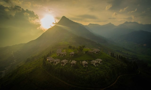 Resort ini Membuat Anda Serasa Berada di Kahyangan (1)